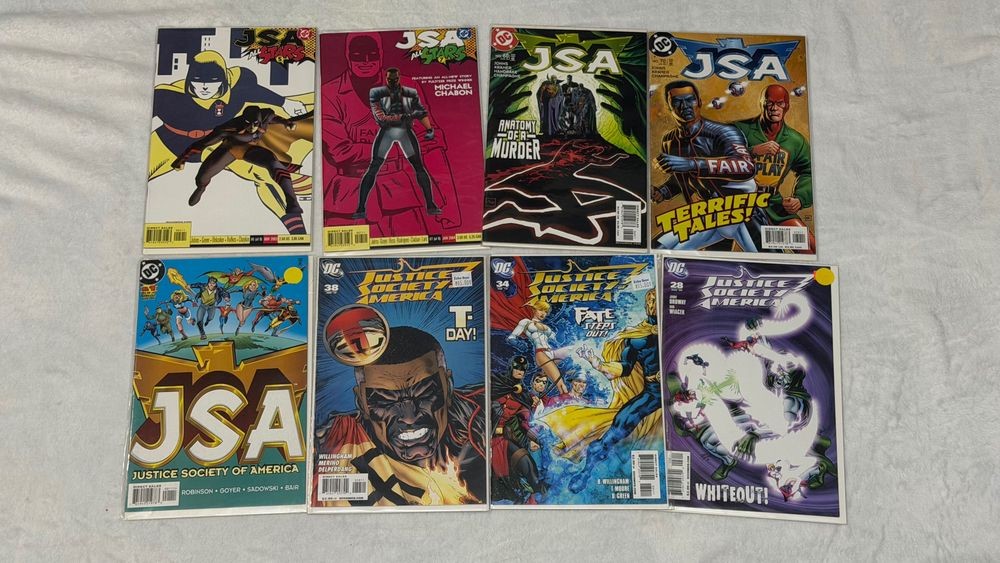 Комікси DC. JSA (Justice Society of America), Legion of Super-heroes