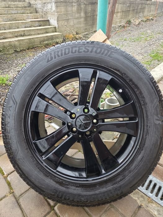 Bridgestone 275 55 19