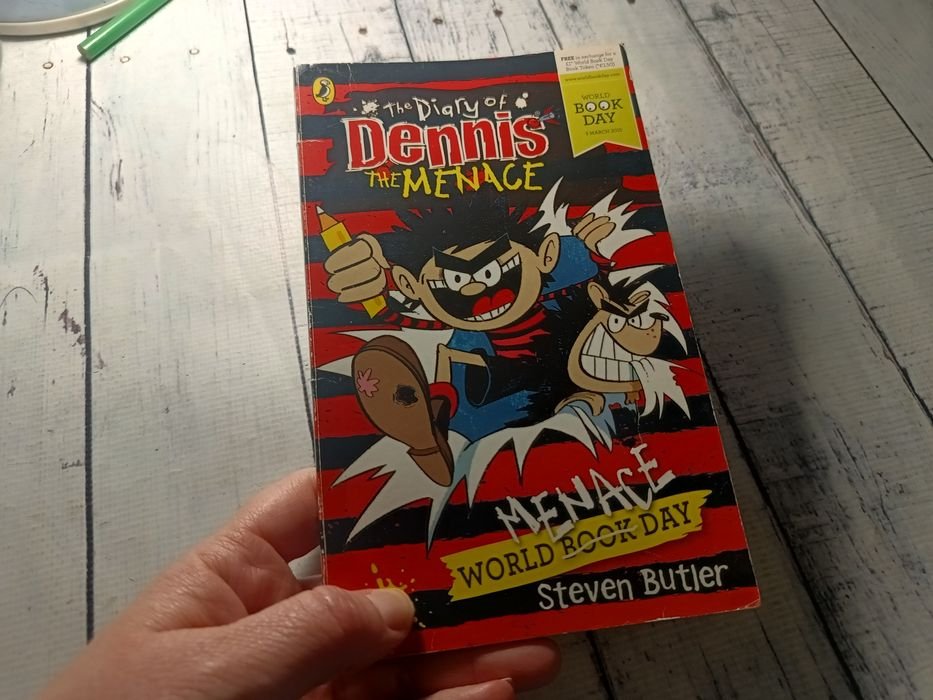 С. Батлер. Детская книга на английском The Diary of Dennis The Menace