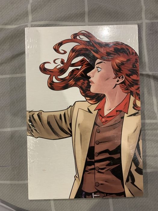 The Sixth Gun. Gunslinger Edition Volume 6