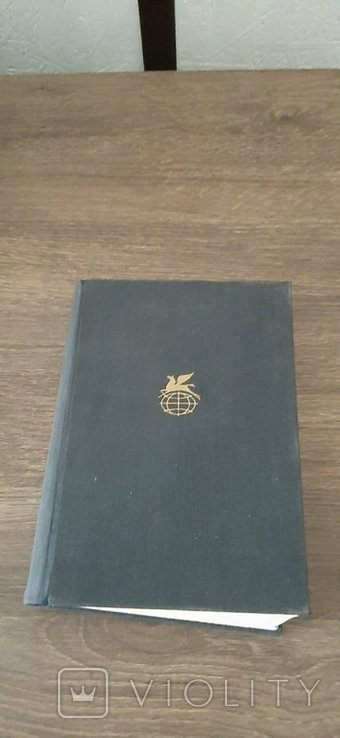 Б. Брехт. Стихотворение, Рассказы, Пьесы